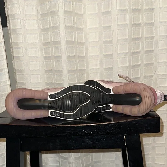 Nike Women's Pink/Mauve Air Max 270 Sneakers - Picture 3 of 4